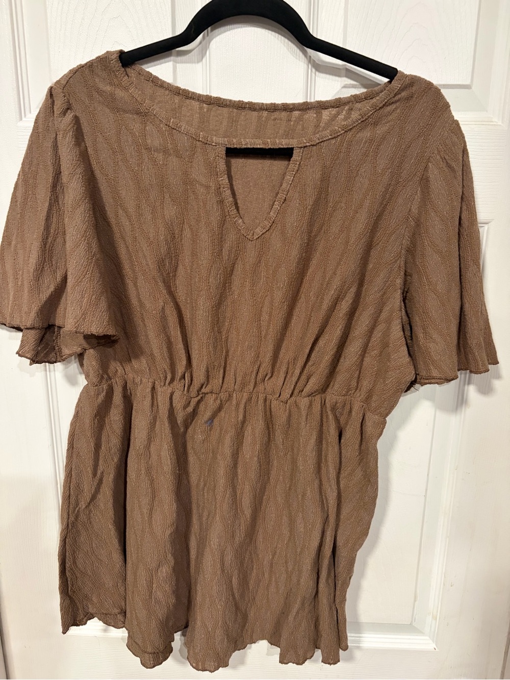 Brown Textured Short-Sleeve Women’s Top - Casual Peplum Style